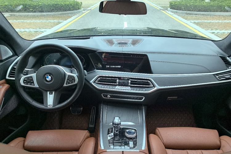 Used BMW X7 2019 xDrive40i Executive Model M Sport Package Interior 1