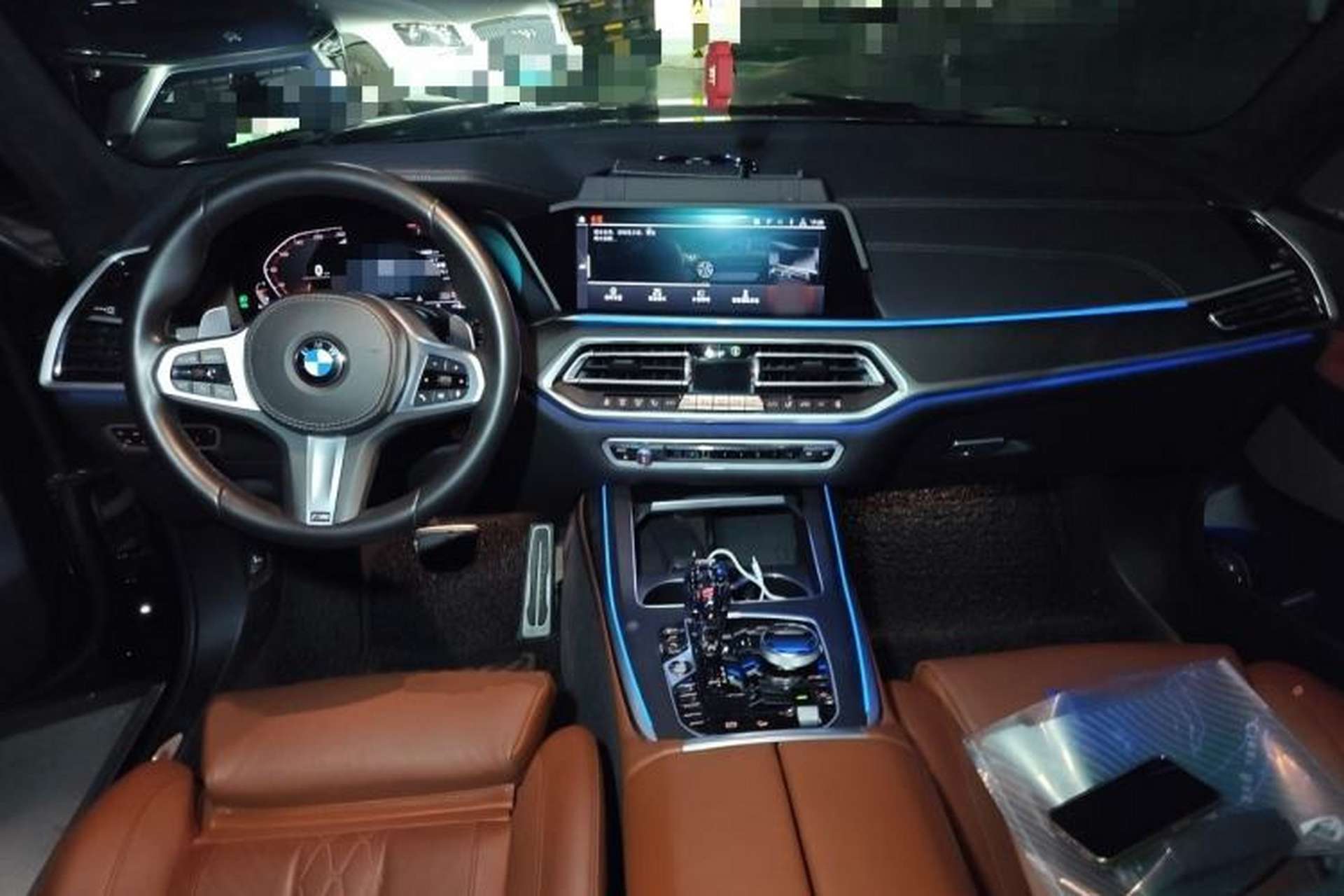 Used BMW X7 2019 xDrive40i Luxury M Sport Package Interior 2