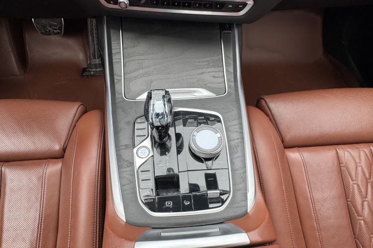Used BMW X7 2019 xDrive40i Executive Model M Sport Package Interior 5