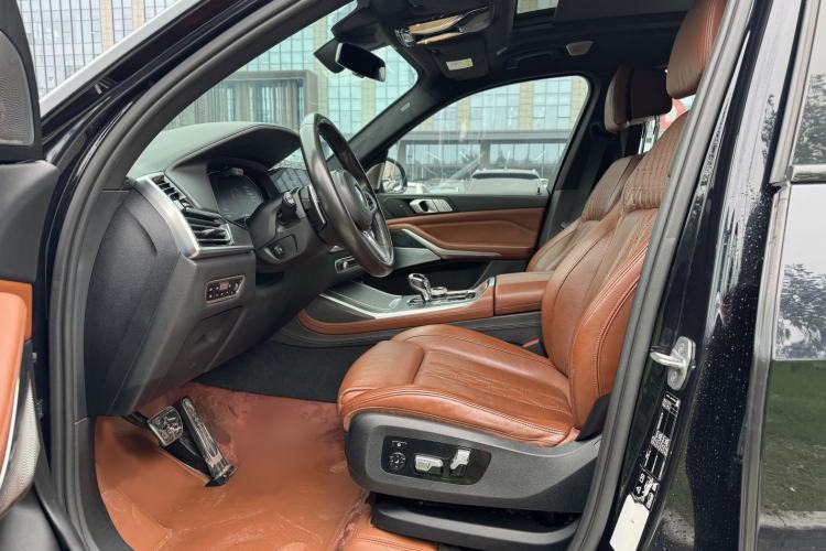 Used BMW X7 2019 xDrive40i Executive Model M Sport Package Interior 6