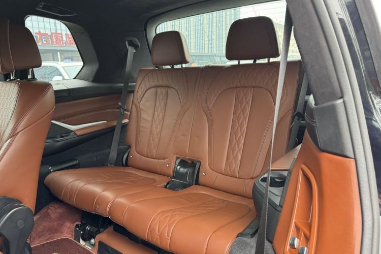 Used BMW X7 2019 xDrive40i Executive Model M Sport Package Interior 9
