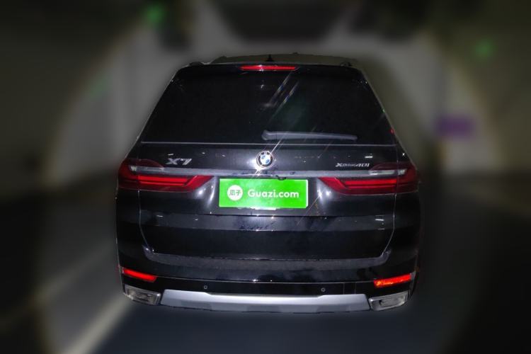 Used BMW X7  Rear