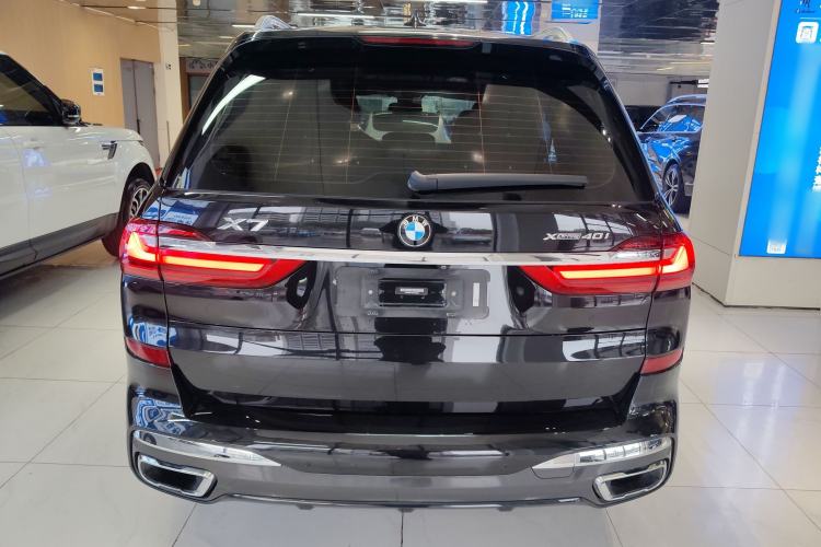 Used BMW X7 2019 xDrive40i Luxury M Sport Package Rear
