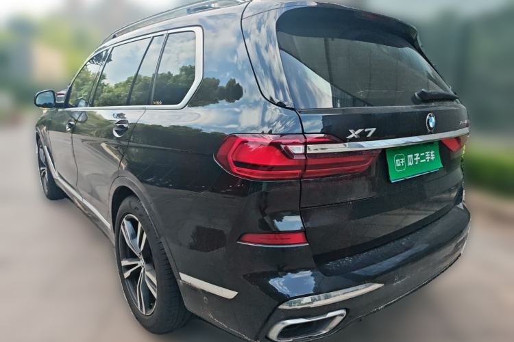 Used BMW X7 2019 xDrive40i Luxury M Sport Package Rear Left 45 Deg