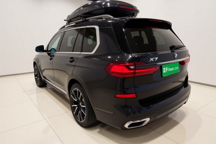Used BMW X7  Rear Left 45 Deg