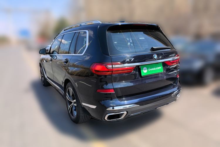 Used BMW X7 2019 xDrive40i Luxury M Sport Package Rear Left 45 Deg
