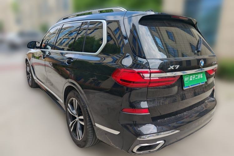 Used BMW X7 2019 xDrive40i Luxury M Sport Package Rear Left 45 Deg