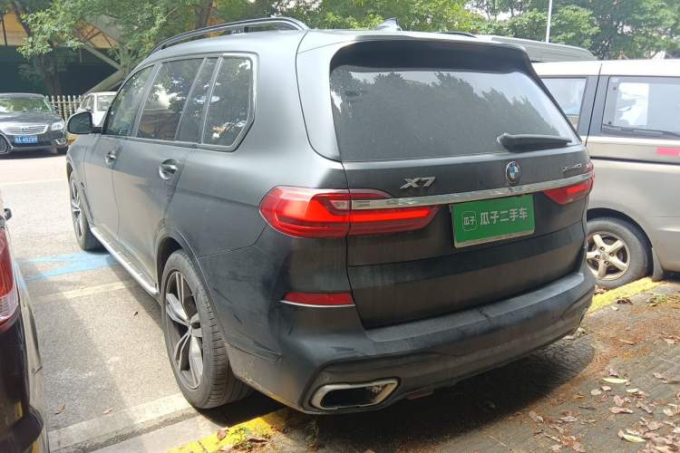 Used BMW X7  Rear Left 45 Deg