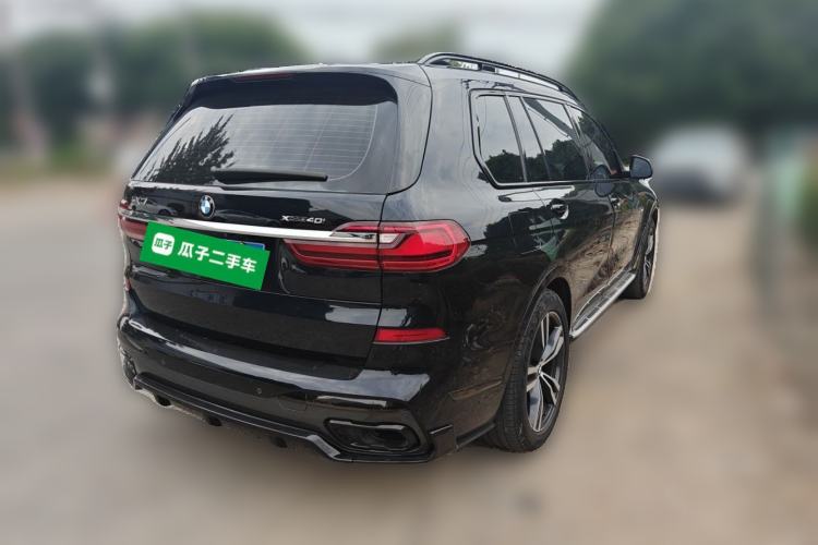Used BMW X7 2019 xDrive40i Luxury M Sport Package Rear Right 45 Deg
