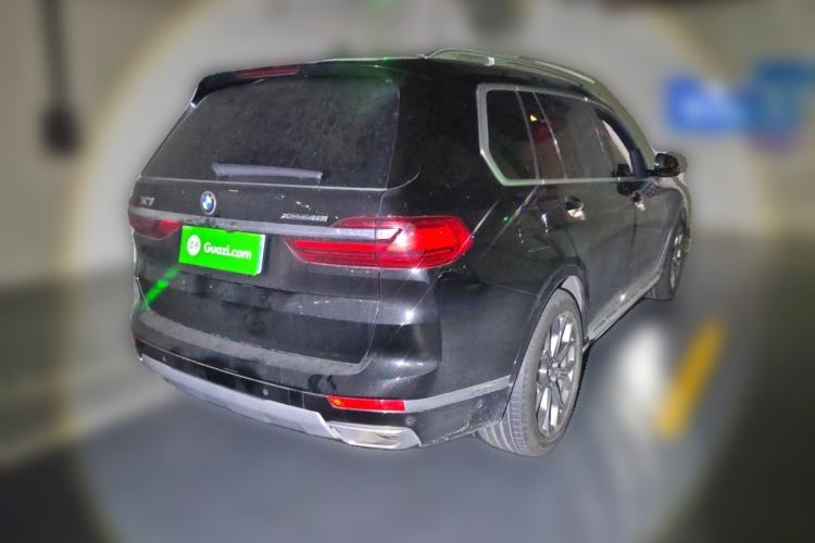 Used BMW X7  Rear Right 45 Deg