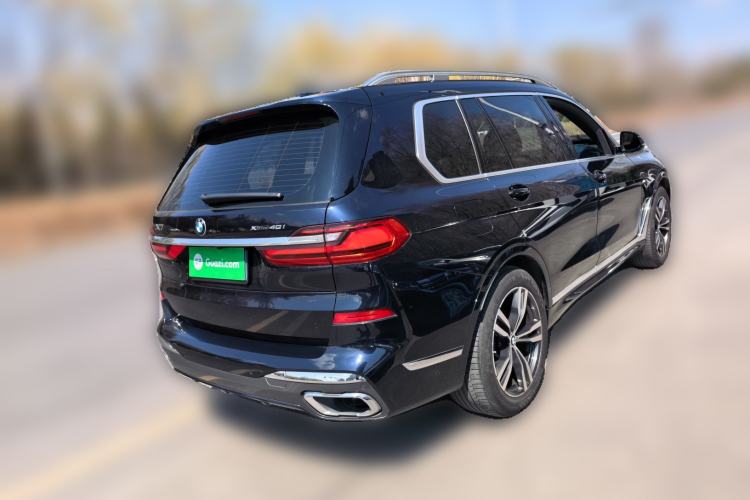Used BMW X7 2019 xDrive40i Luxury M Sport Package Rear Right 45 Deg