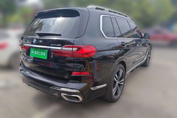 Used BMW X7 2019 xDrive40i Luxury M Sport Package Rear Right 45 Deg