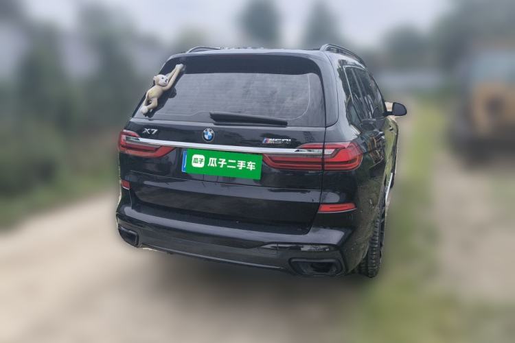 Used BMW X7 2019 xDrive40i Luxury M Sport Package Rear Right 45 Deg