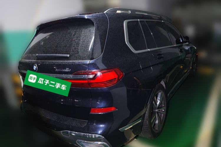 Used BMW X7 2019 xDrive40i Luxury M Sport Package Rear Right 45 Deg