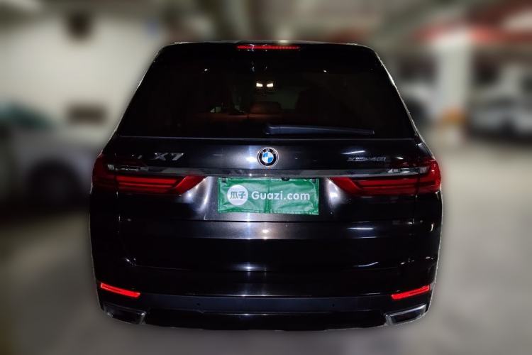 Used BMW X7  Rear