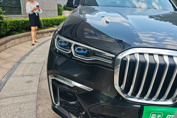 Used BMW X7 2019 xDrive40i Luxury M Sport Package Right Front Headlight