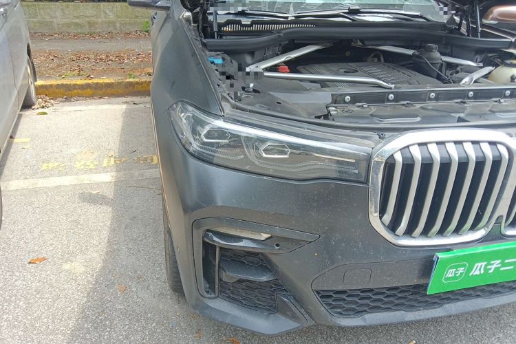 Used BMW X7  Right Front Headlight