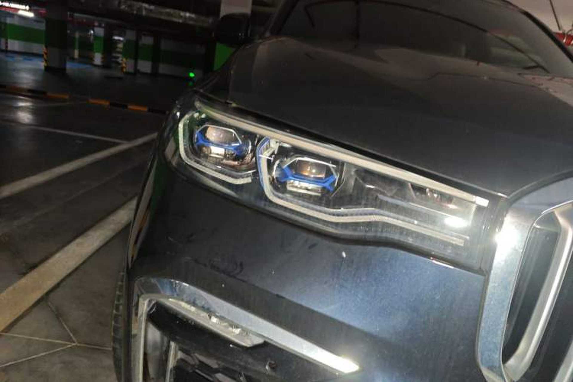 Used BMW X7 2019 xDrive40i Luxury Package with Leading Features Right Front Headlight