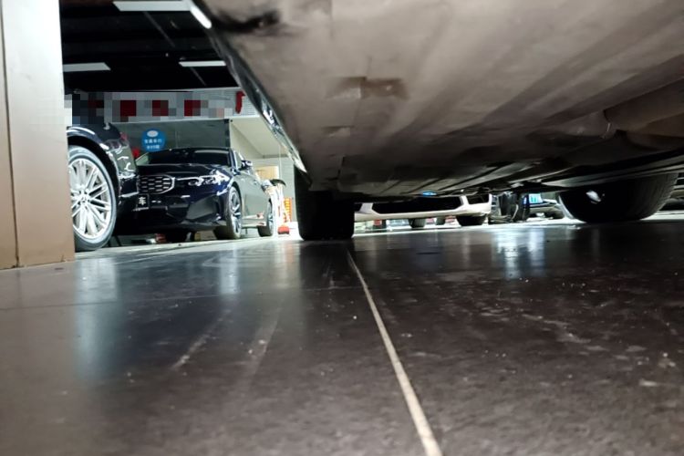 Used BMW X7 2019 xDrive40i Executive Model M Sport Package Right Side Sill