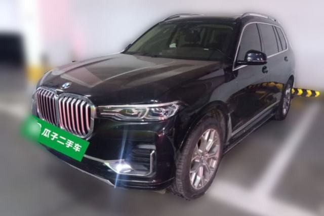 Used BMW X7 2019 xDrive40i Luxury Package with Leading Features