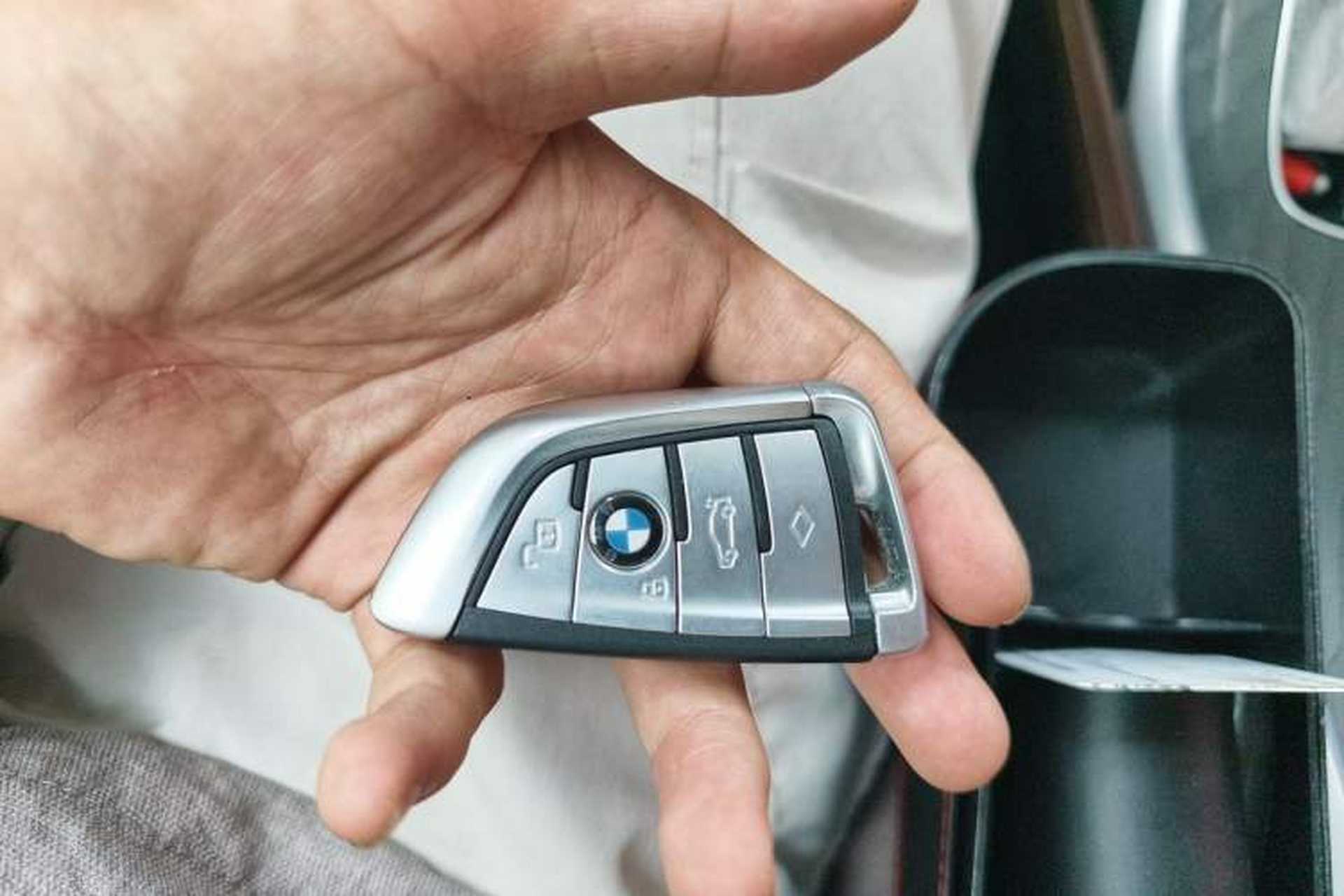 Used BMW X7 2019 xDrive40i Luxury Package with Leading Features Vehicle Key
