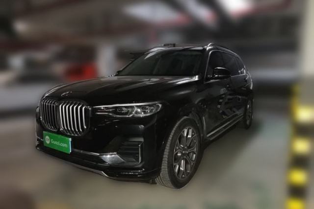 Used BMW X7 2019 xDrive40i Luxury Package with Leading Features