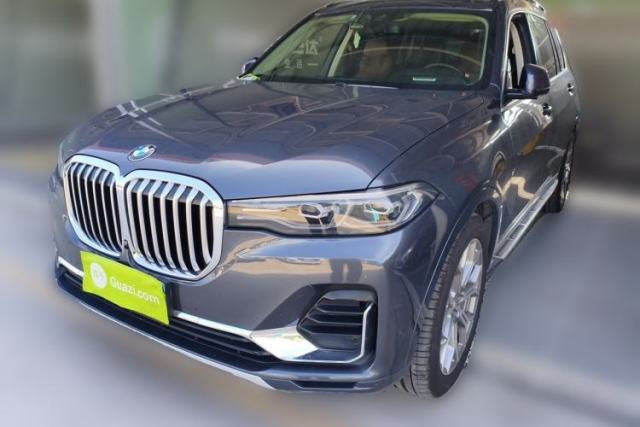 Used BMW X7 2019 xDrive40i Luxury Package with Leading Features