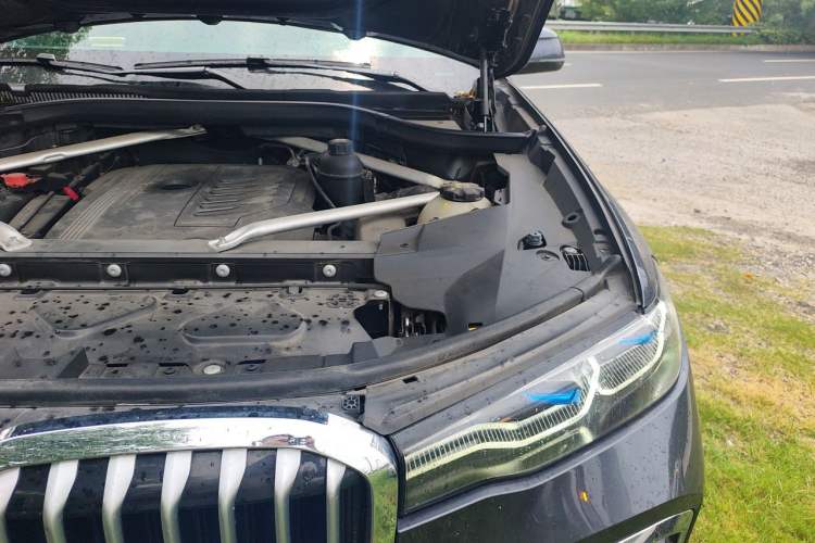 Used BMW X7 2019 xDrive40i Executive Model M Sport Package Engine Bay Left