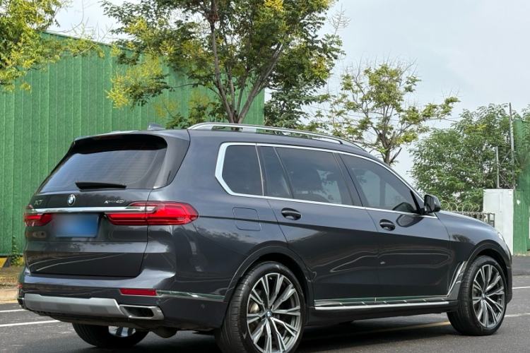 Used BMW X7 2019 xDrive40i Luxury Package with Leading Features Exterior 1