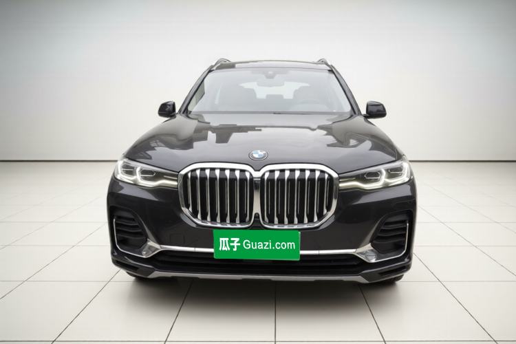 Used BMW X7 2019 xDrive40i Luxury Package with Leading Features Exterior 1