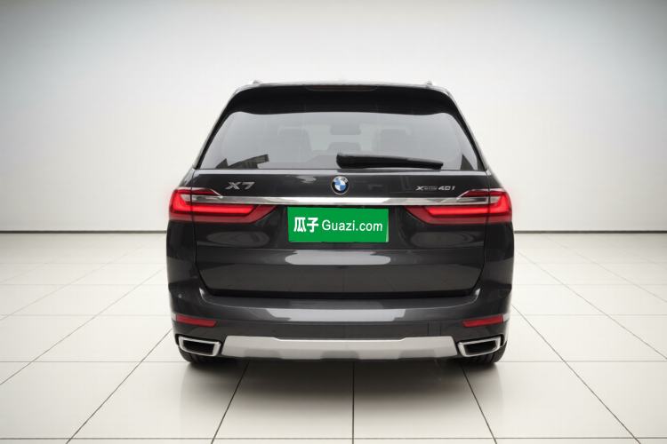 Used BMW X7 2019 xDrive40i Luxury Package with Leading Features Exterior 4