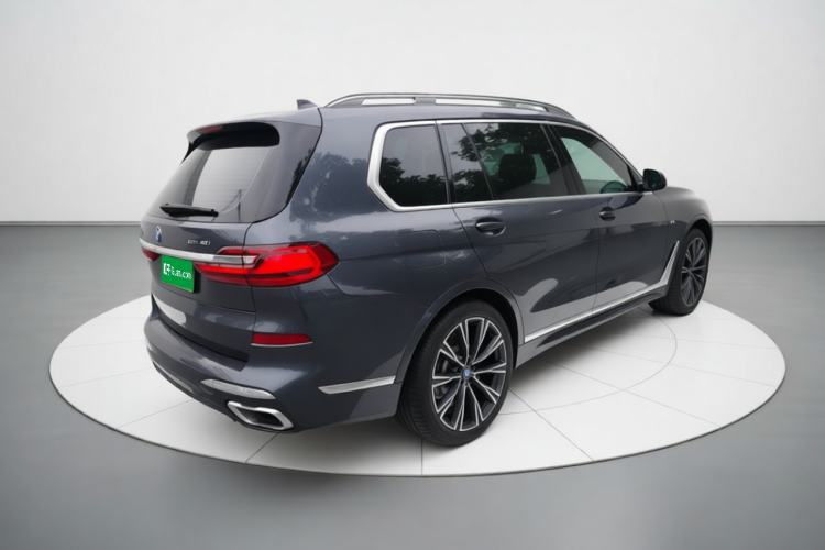 Used BMW X7 2019 xDrive40i Executive Model M Sport Package Exterior 5