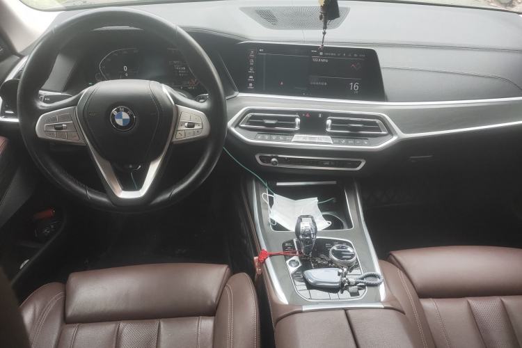 Used BMW X7 2019 xDrive40i Luxury Package with Leading Features Interior 2