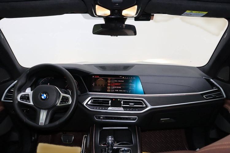 Used BMW X7 2019 xDrive40i Luxury M Sport Package Interior 3