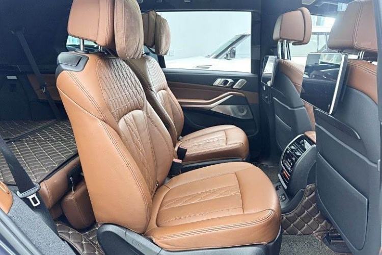 Used BMW X7 2019 xDrive40i Executive Model M Sport Package Interior 5