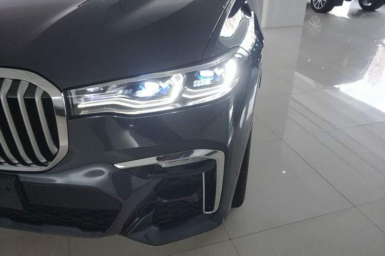 Used BMW X7 2019 xDrive40i Luxury M Sport Package Left Front Headlight