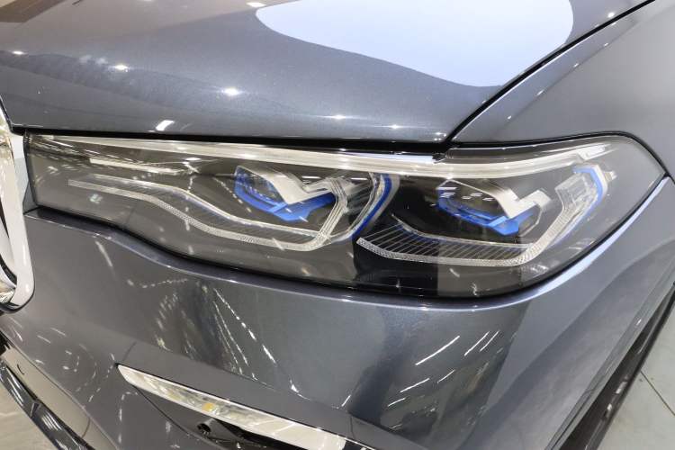 Used BMW X7 2019 xDrive40i Luxury M Sport Package Left Front Headlight