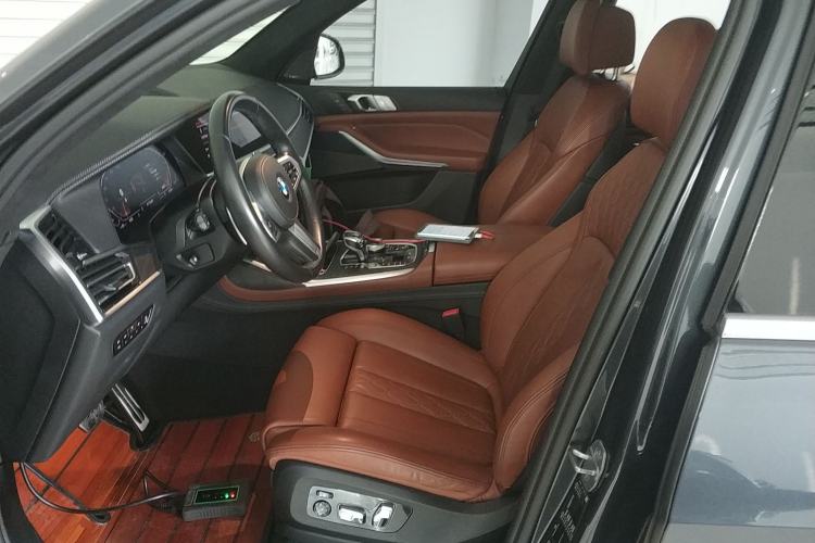 Used BMW X7 2019 xDrive40i Luxury M Sport Package Left Front Seat