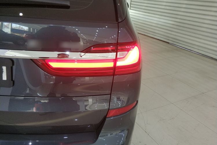 Used BMW X7 2019 xDrive40i Luxury M Sport Package Right Rear Taillight