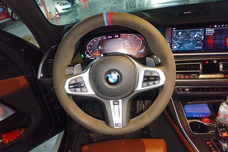 Used BMW X7 2019 xDrive40i Executive Model M Sport Package Steering Wheel