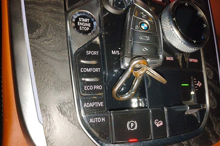 Used BMW X7 2019 xDrive40i Executive Model M Sport Package Vehicle Key