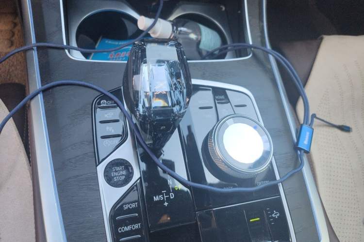 Used BMW X7 2019 xDrive40i Luxury M Sport Package Gear Lever