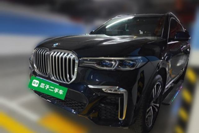 Used BMW X7 2019 xDrive40i Luxury Package with Leading Features