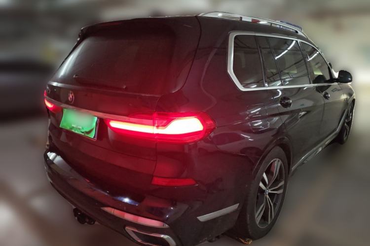Used BMW X7 2019 xDrive40i Luxury M Sport Package Rear Right 45 Deg
