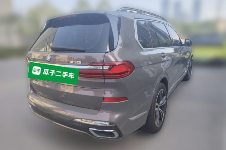 Used BMW X7 2019 xDrive40i Luxury M Sport Package Rear Right 45 Deg