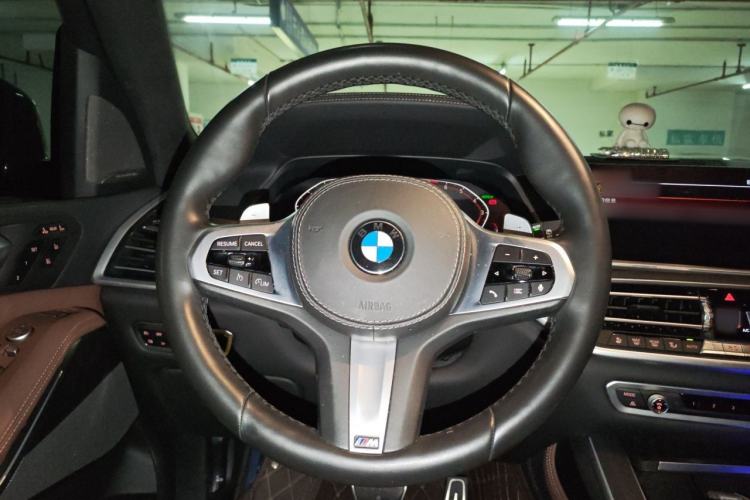 Used BMW X7 2019 xDrive40i Luxury M Sport Package Steering Wheel