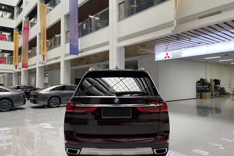 Used BMW X7 2019 xDrive40i Personalized Limited Edition Luxury Package Exterior 1
