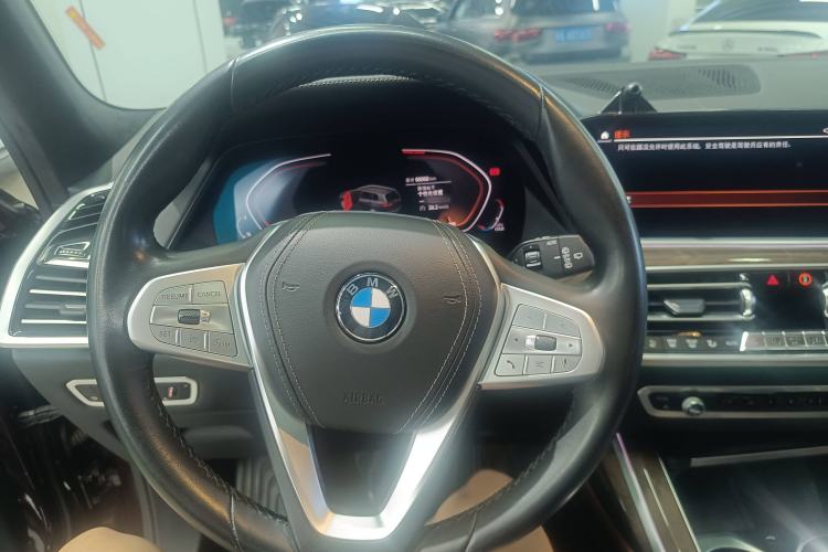 Used BMW X7 2019 xDrive40i Personalized Limited Edition Luxury Package Steering Wheel