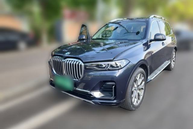 Used BMW X7 