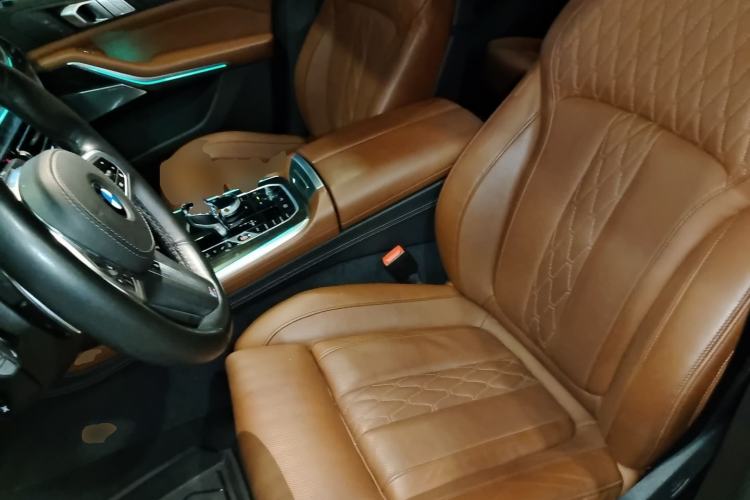 Used BMW X7 2019 xDrive40i Executive Model M Sport Package Left Front Seat